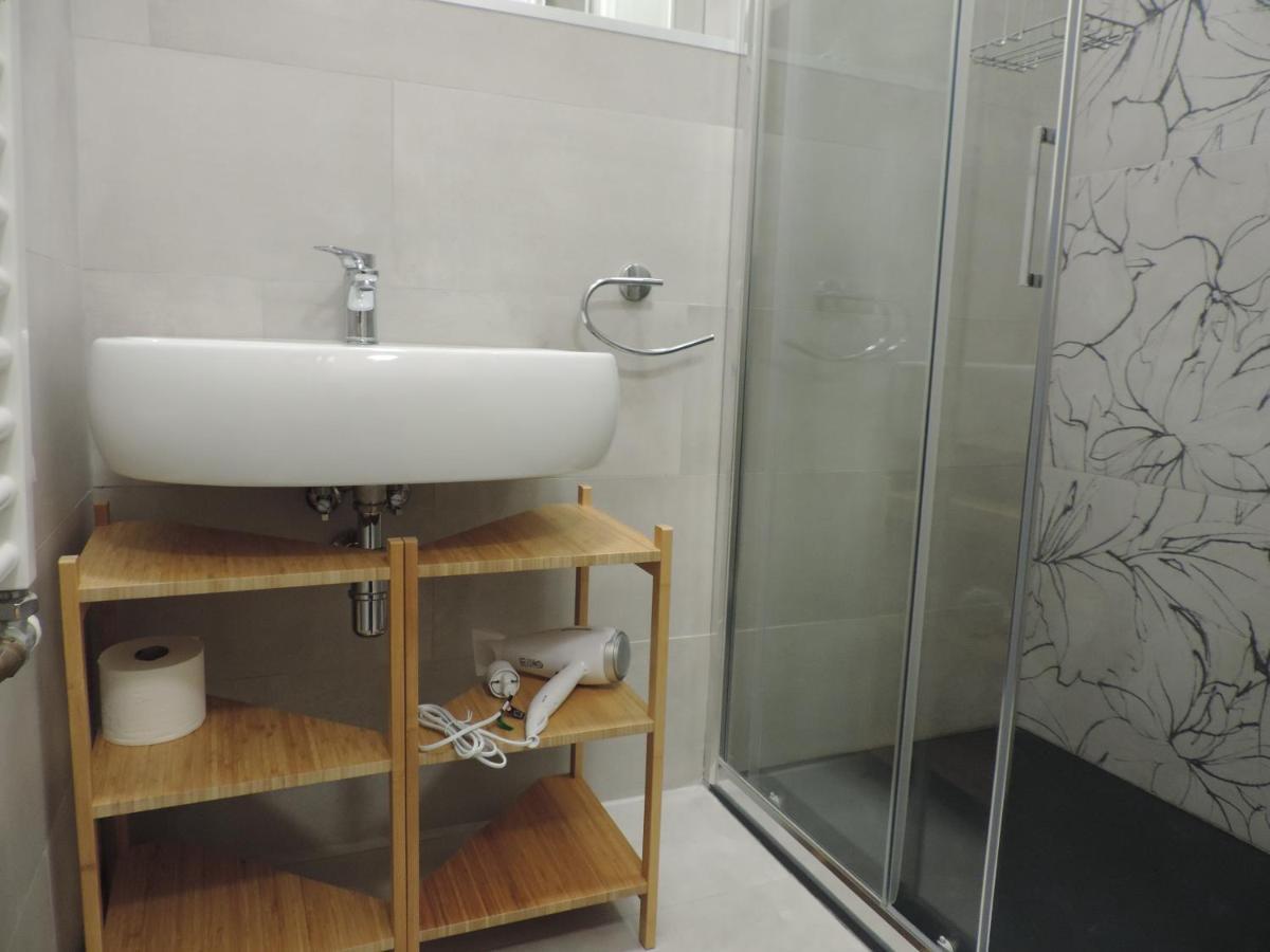 Sciesa Guest House Verona Bagian luar foto