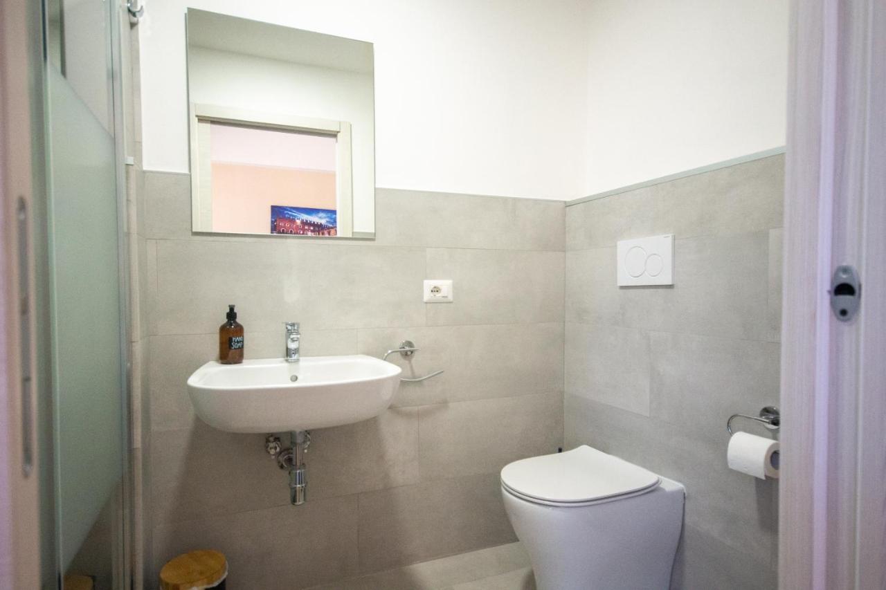 Sciesa Guest House Verona Bagian luar foto